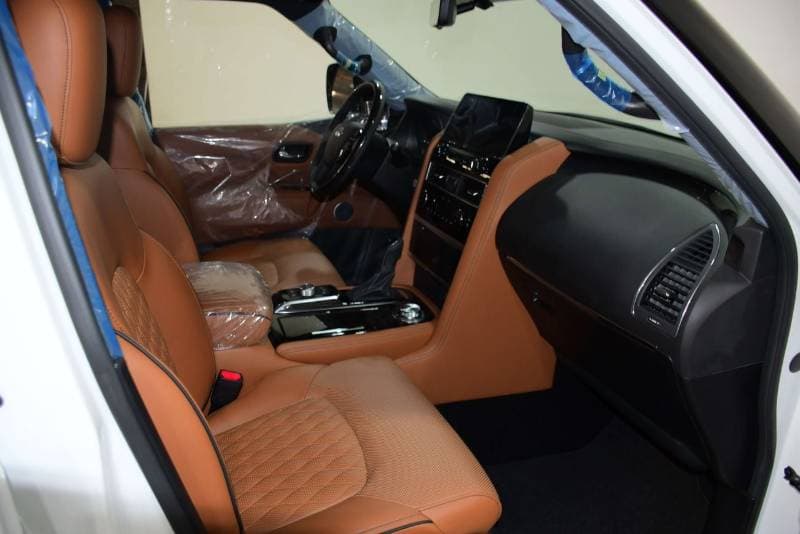 2023 Infiniti QX80 SENSORY thumbnail 6