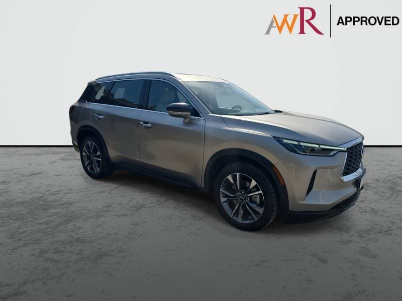 2023 Infiniti QX60 LUXE thumbnail 2