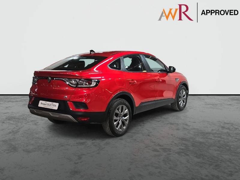 2025 Renault Arkana thumbnail 8