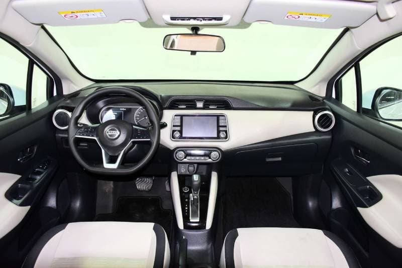 2022 Nissan Sunny SL thumbnail 5