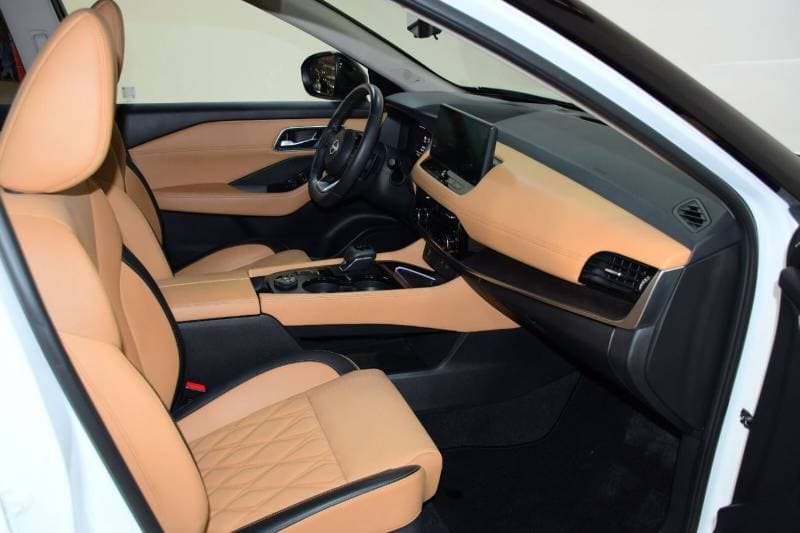 2025 Nissan X Trail SL thumbnail 6