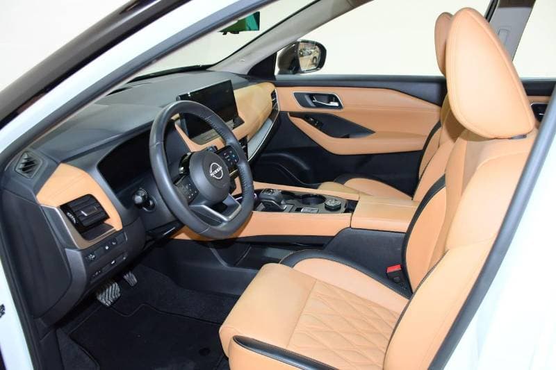 2025 Nissan X Trail SL thumbnail 4