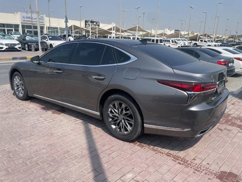 2018 Lexus LS500 PLATINUM thumbnail 4
