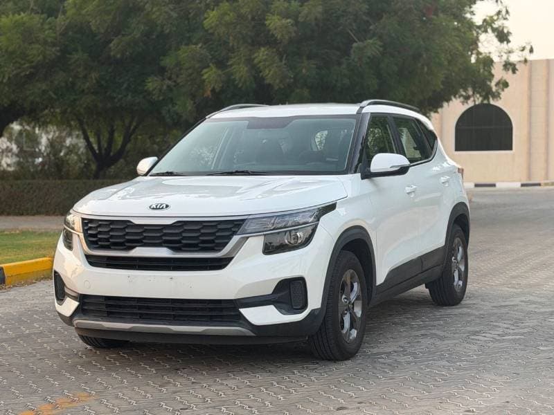 2021 Kia Seltos LX thumbnail 2