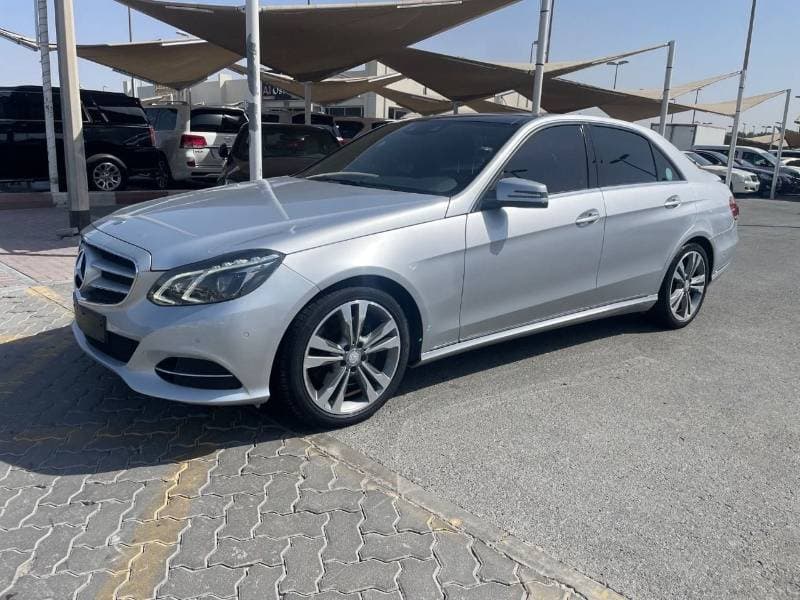 2014 Mercedes Benz E300 AVANTGARDE SPORT thumbnail 3