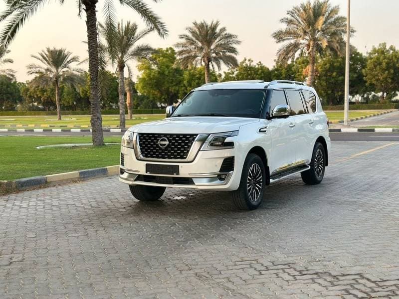 2023 Nissan Patrol SE PLATINUM CITY thumbnail 5