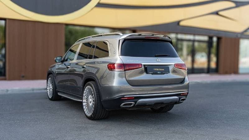2023 Mercedes Benz GLS450 4MATIC thumbnail 4