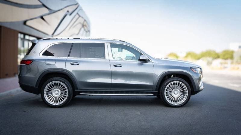 2023 Mercedes Benz GLS450 4MATIC thumbnail 8