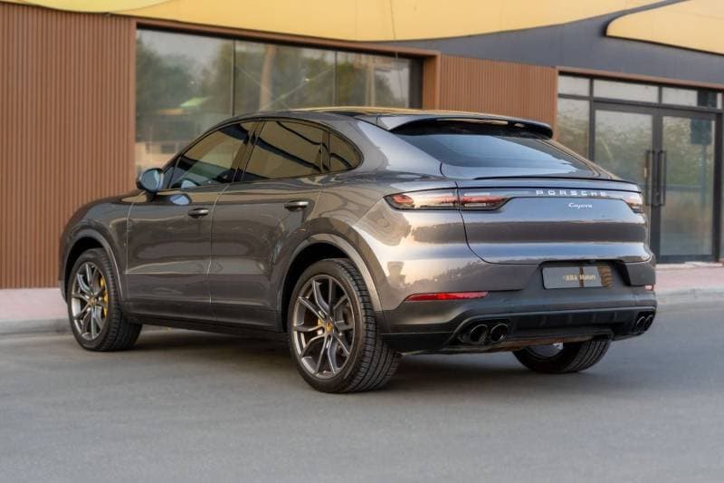 2022 Porsche Cayenne PLATINUM EDITION thumbnail 5