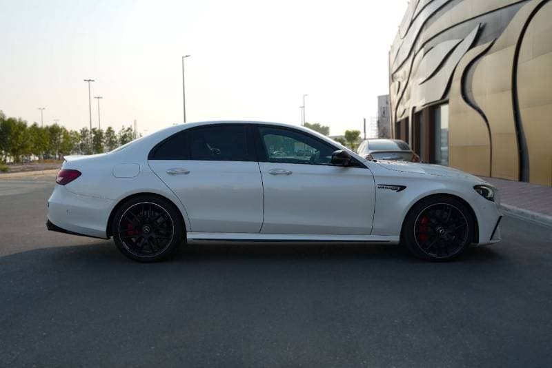 2021 Mercedes Benz E63 AMG S thumbnail 2