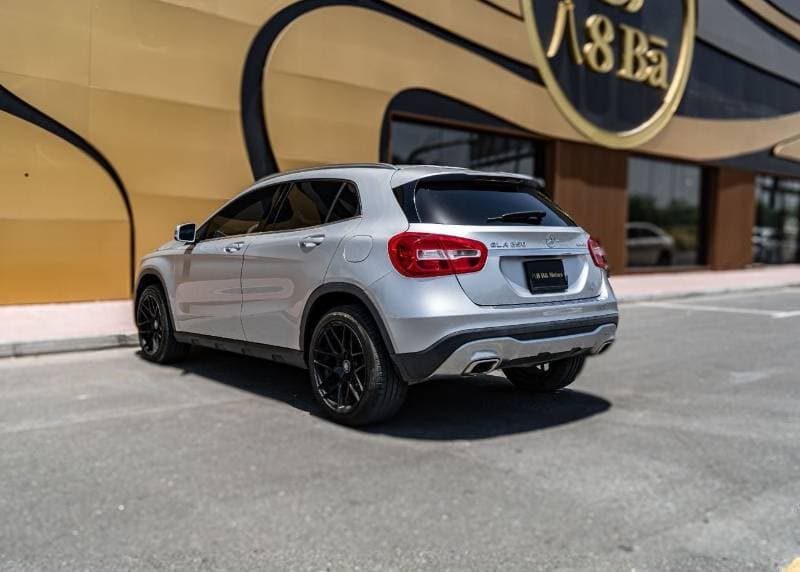 2020 Mercedes Benz GLA250 AMG thumbnail 5