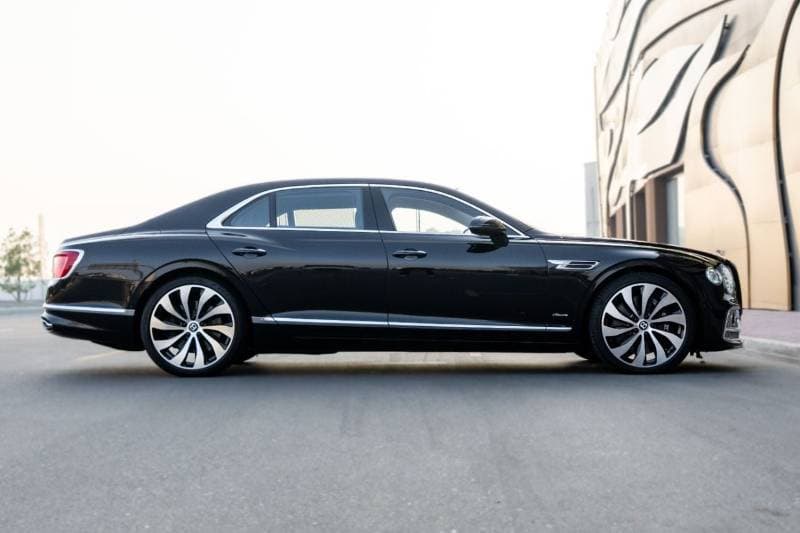 2024 Bentley Flying Spur AZURE thumbnail 2