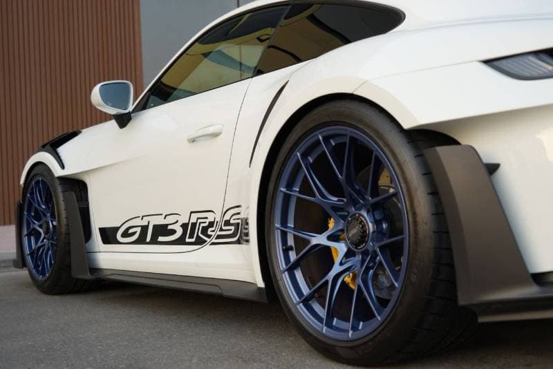 2025 Porsche 911 GT3RS thumbnail 4