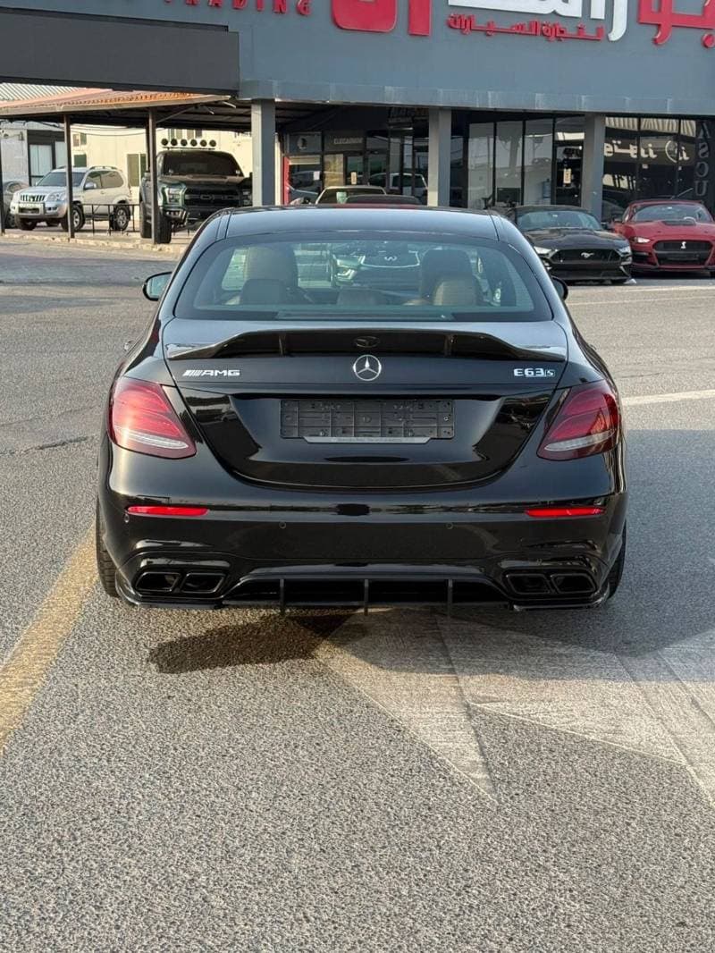 2019 Mercedes Benz E63 AMG thumbnail 6