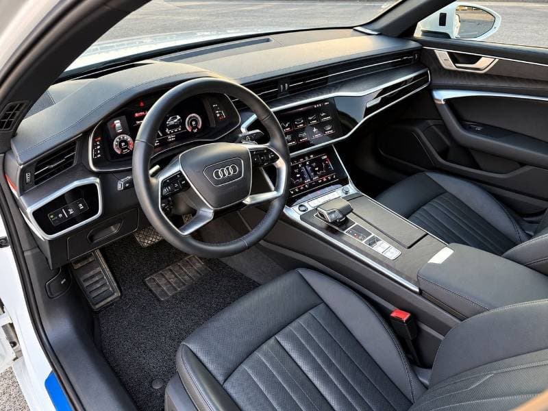 2023 Audi A6 45 TFSI thumbnail 8
