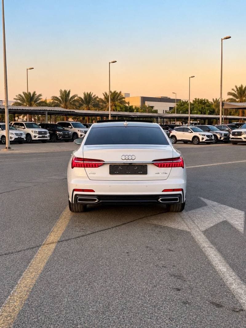 2023 Audi A6 45 TFSI thumbnail 6
