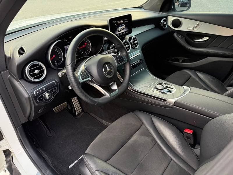2019 Mercedes Benz GLC250 AMG thumbnail 7