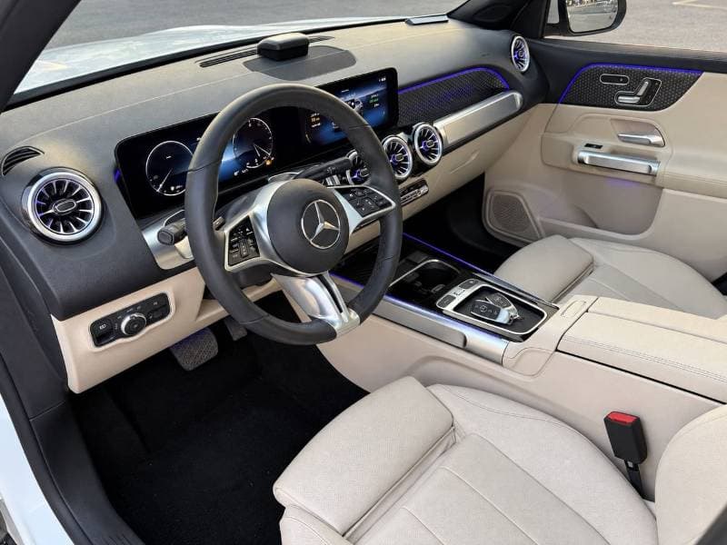 2024 Mercedes Benz GLB200 thumbnail 8
