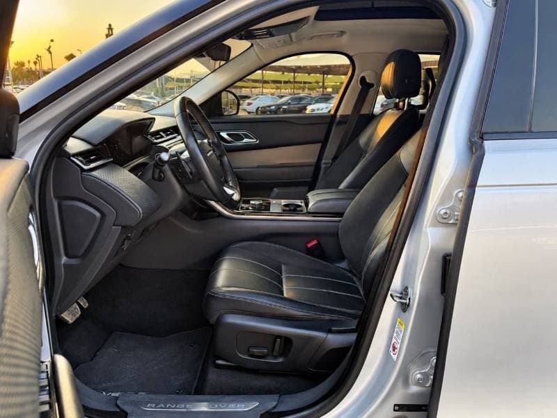2019 Land Rover Range Rover Velar S thumbnail 7