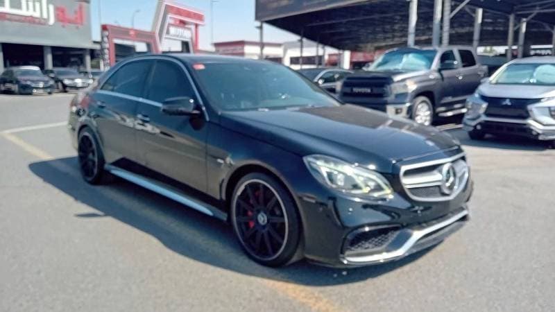 2015 Mercedes Benz E 63S thumbnail 6