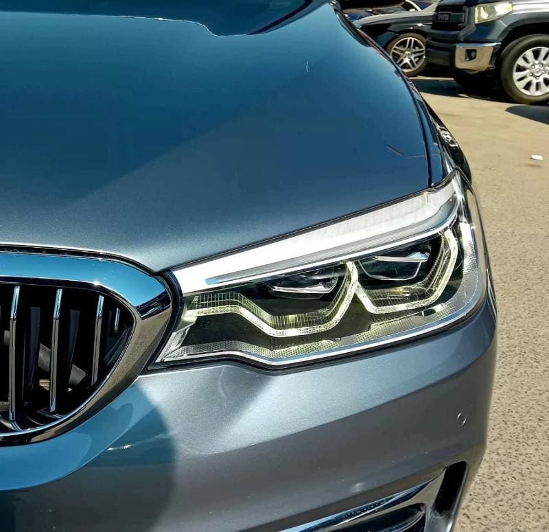 2018 BMW 530Li thumbnail 3