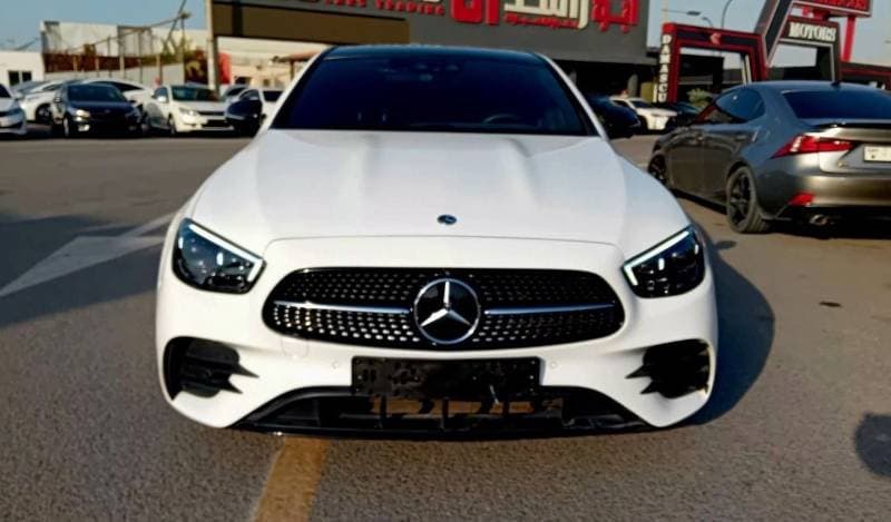 2022 Mercedes Benz E350 4MATIC thumbnail 4