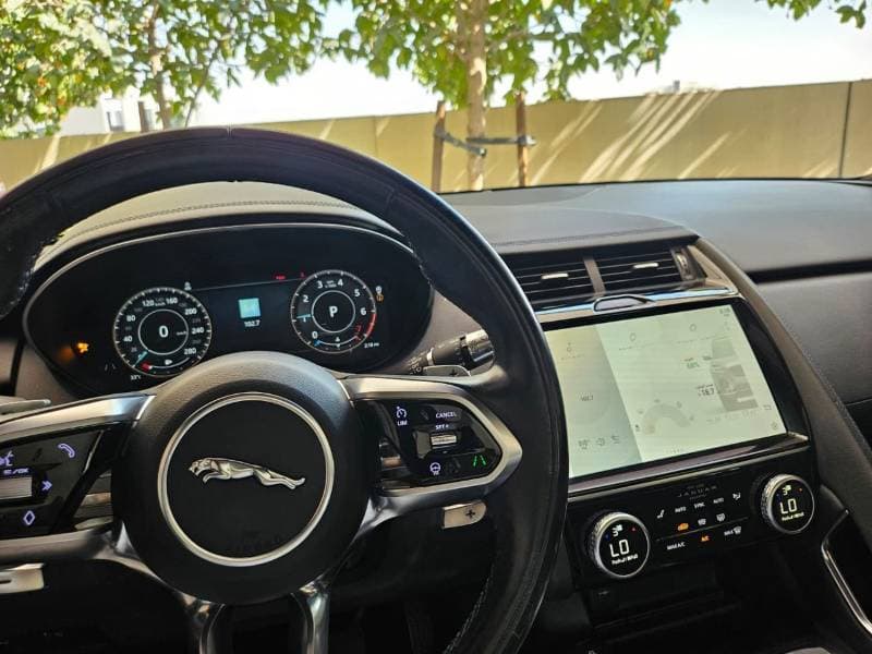 2022 Jaguar E PACE R DYNAMIC S P200 thumbnail 6