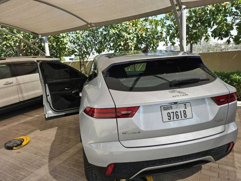 2022 Jaguar E PACE R DYNAMIC S P200 thumbnail 7