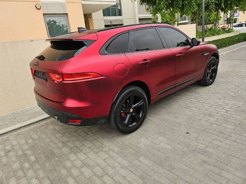 2018 Jaguar F PACE R SPORT thumbnail 2