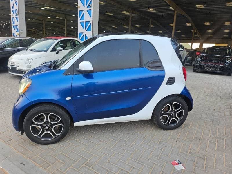 2016 Smart ForTwo STANDARD thumbnail 3