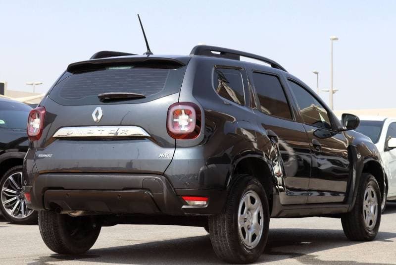 2025 Renault Duster LE thumbnail 6
