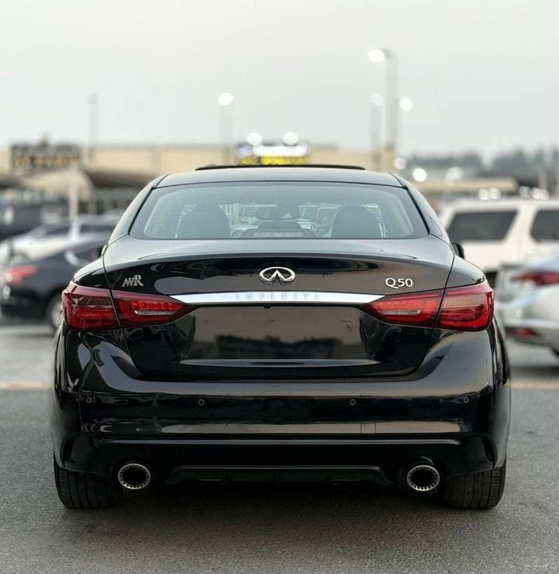 2022 Infiniti Q50 LUXE thumbnail 5