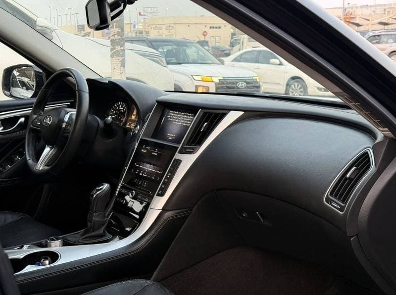 2022 Infiniti Q50 LUXE thumbnail 7