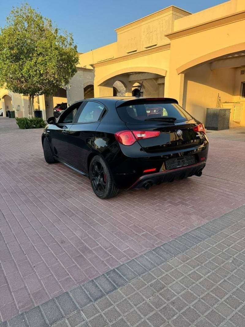 2021 Alfa Romeo Giulietta Veloce thumbnail 5