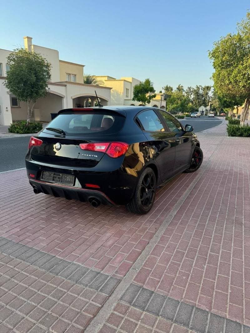 2021 Alfa Romeo Giulietta Veloce thumbnail 6