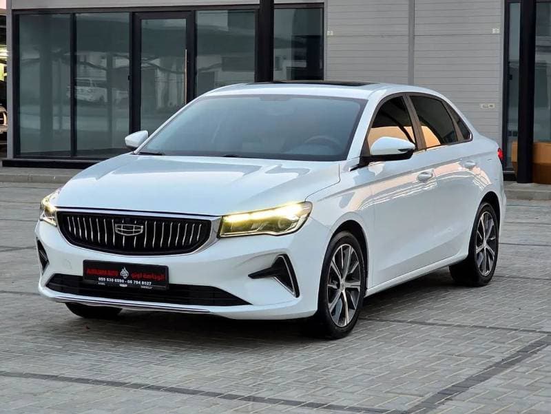 2024 Geely Emgrand GS thumbnail 4