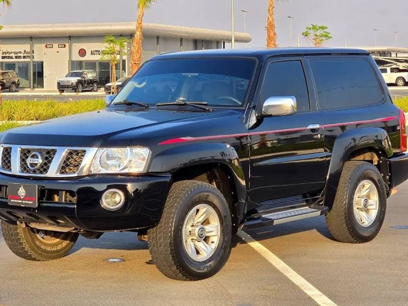 2012 Nissan Patrol HT SAFARI thumbnail 4