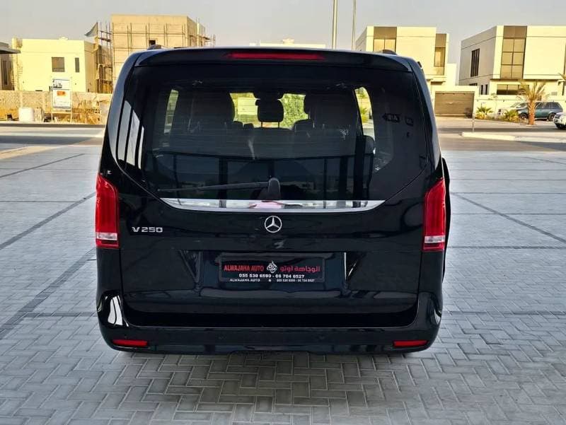 2022 Mercedes Benz Viano thumbnail 5