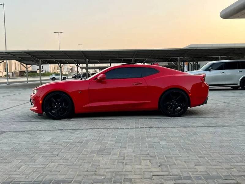 2018 Chevrolet Camaro thumbnail 4