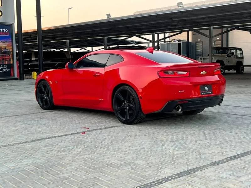 2018 Chevrolet Camaro thumbnail 5