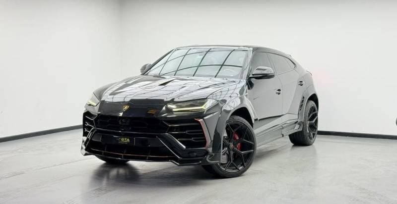 2021 Lamborghini Urus NOVITEC thumbnail 3