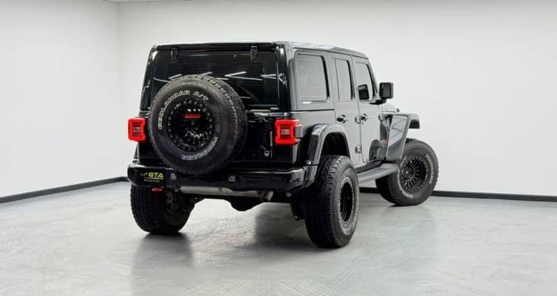2024 Jeep Wrangler Unlimited RUBICON thumbnail 4