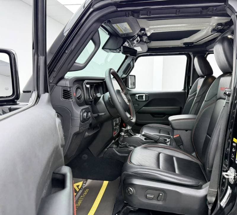 2024 Jeep Wrangler Unlimited RUBICON thumbnail 8