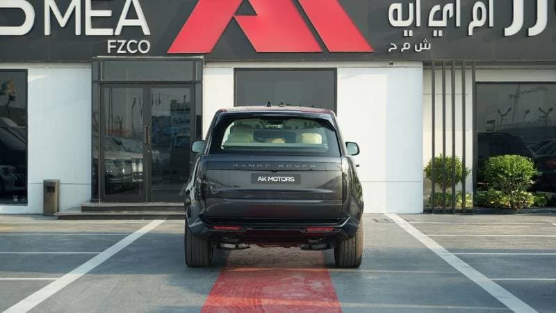 2026 Land Rover Range Rover AUTOBIOGRAPHY P530 thumbnail 5