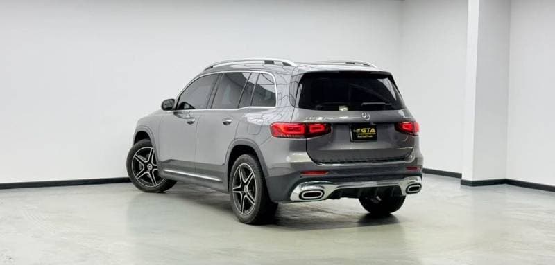 2023 Mercedes Benz GLB250 4MATIC thumbnail 6