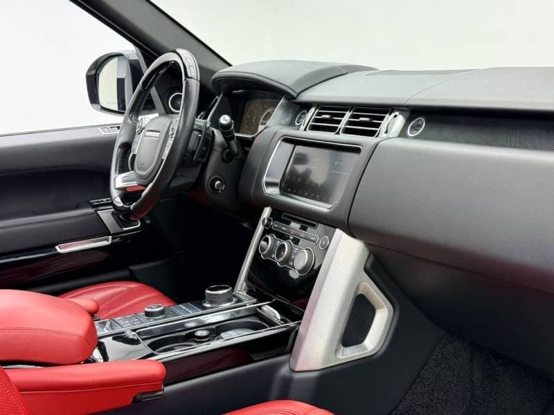 2017 Land Rover Range Rover VOGUE SE thumbnail 7