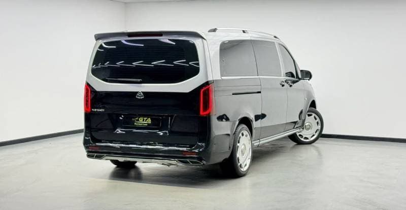 2024 Mercedes Benz V 250 LUXURY thumbnail 4