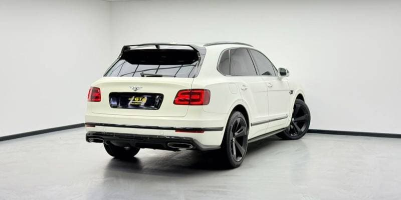 2017 Bentley Bentayga FIRST EDITION thumbnail 4