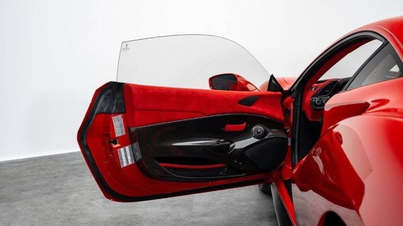 2019 Ferrari 488 Pista High Spec thumbnail 6