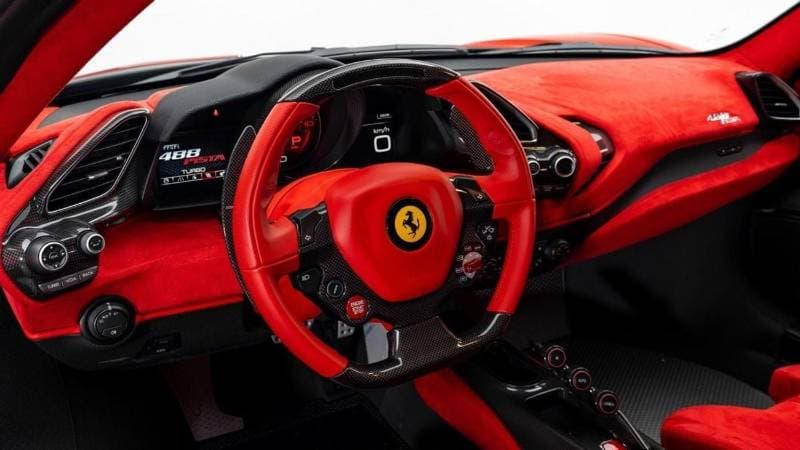 2019 Ferrari 488 Pista High Spec thumbnail 8